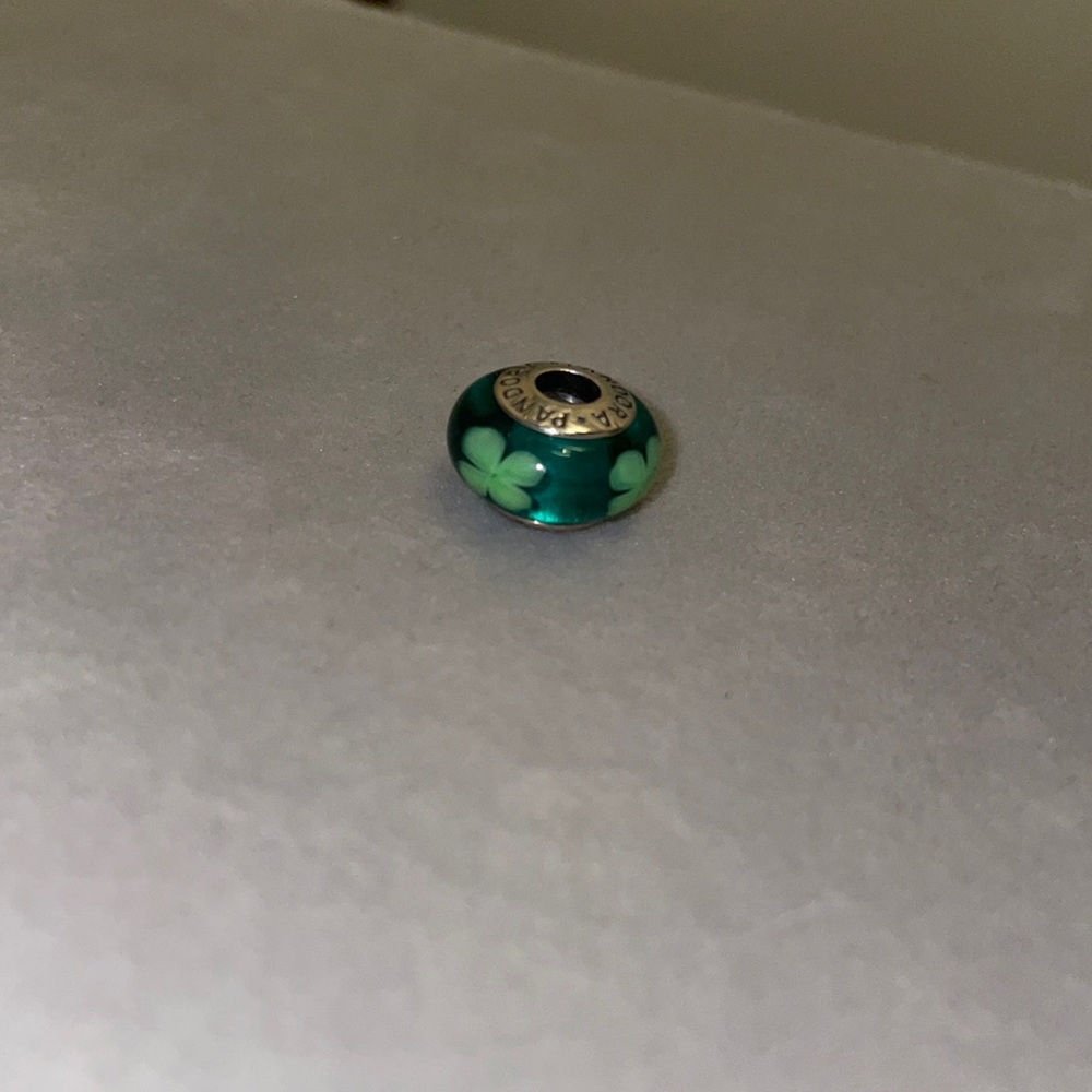 Pandora Shamrock Bracelet Charm